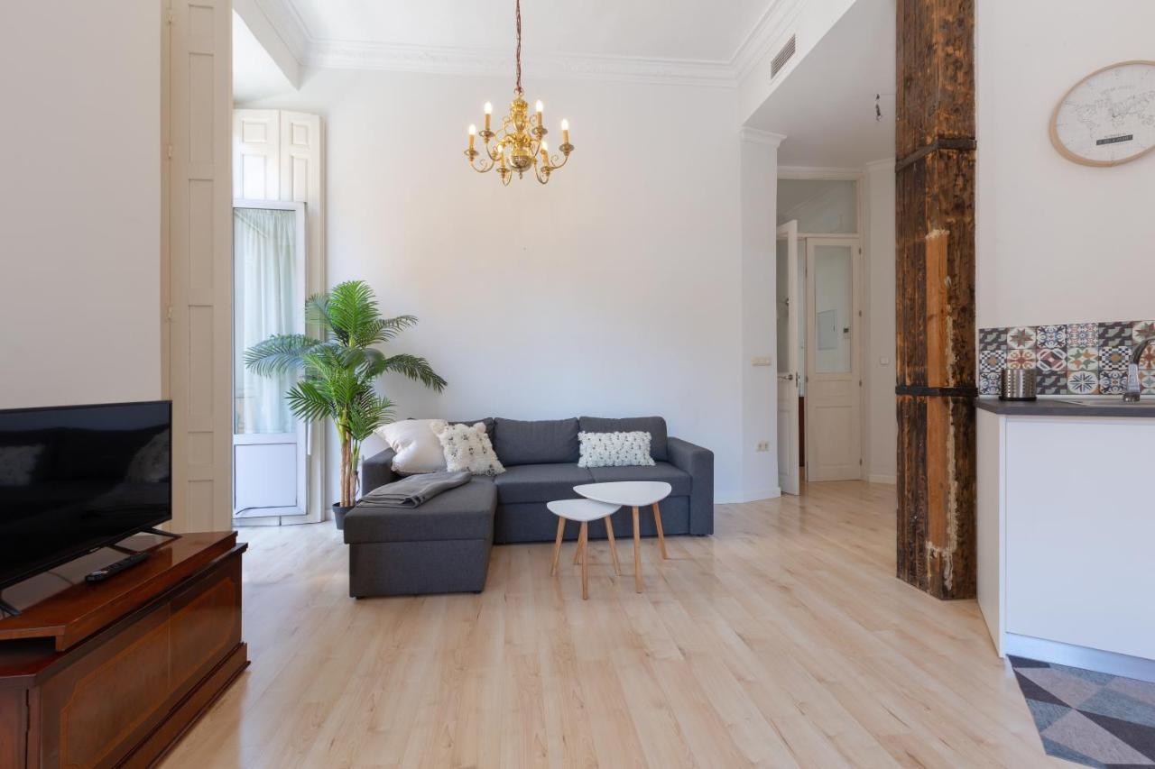 Luminoso Apartamento De Dos Habitaciones Con Vistas A Las Catedral Málaga Dış mekan fotoğraf