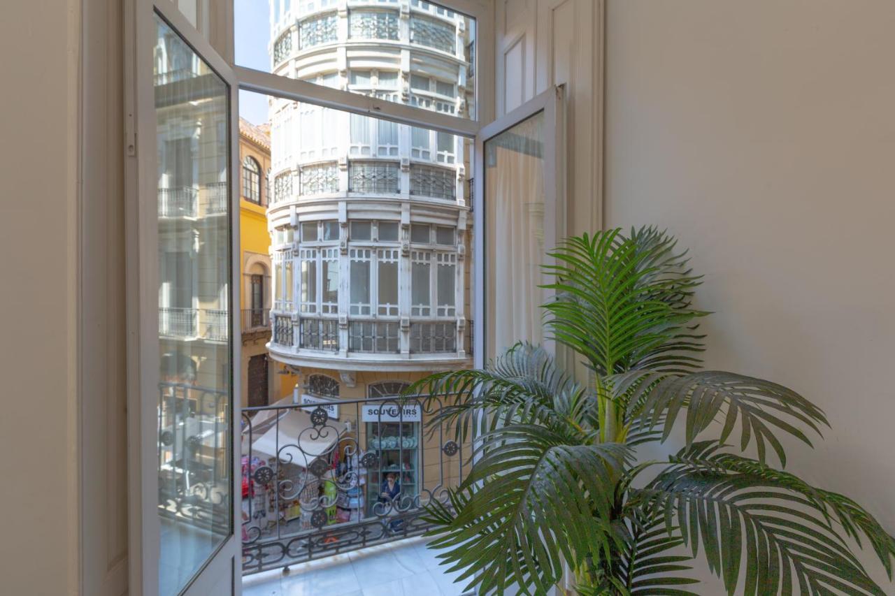 Luminoso Apartamento De Dos Habitaciones Con Vistas A Las Catedral Málaga Dış mekan fotoğraf