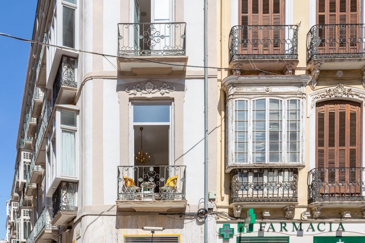 Luminoso Apartamento De Dos Habitaciones Con Vistas A Las Catedral Málaga Dış mekan fotoğraf