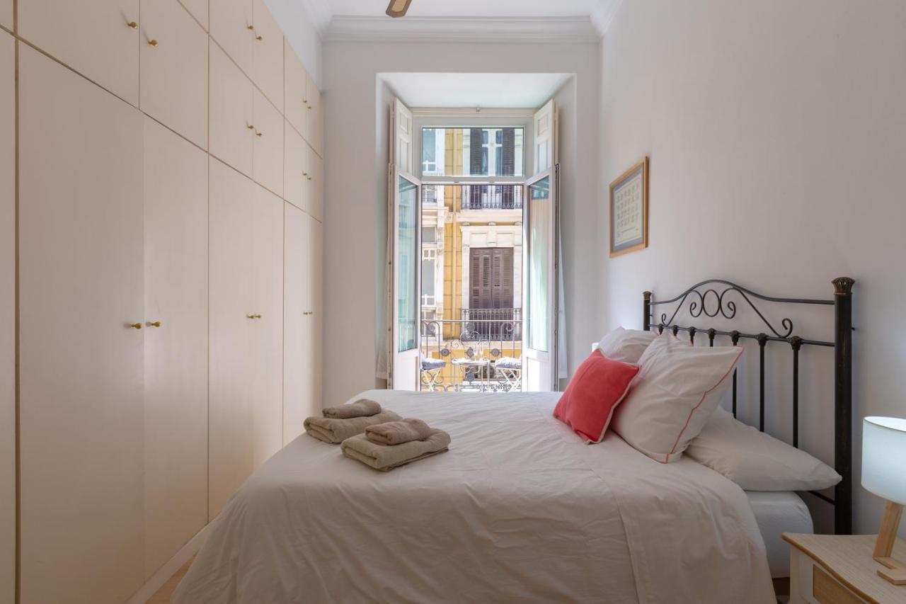 Luminoso Apartamento De Dos Habitaciones Con Vistas A Las Catedral Málaga Dış mekan fotoğraf